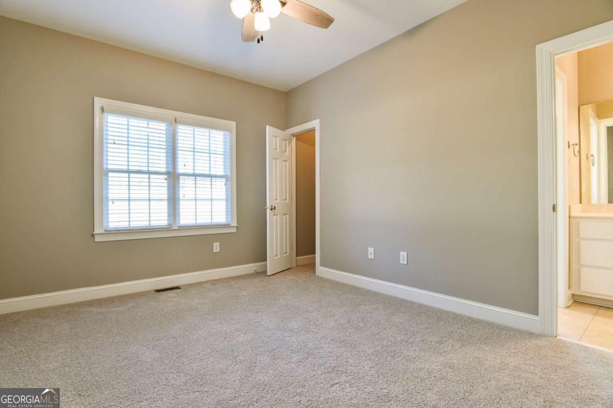 1010 Oaklake Terrace