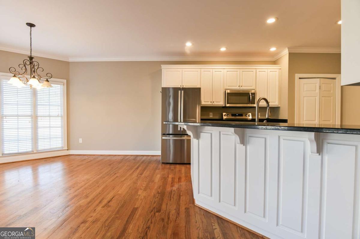 1010 Oaklake Terrace