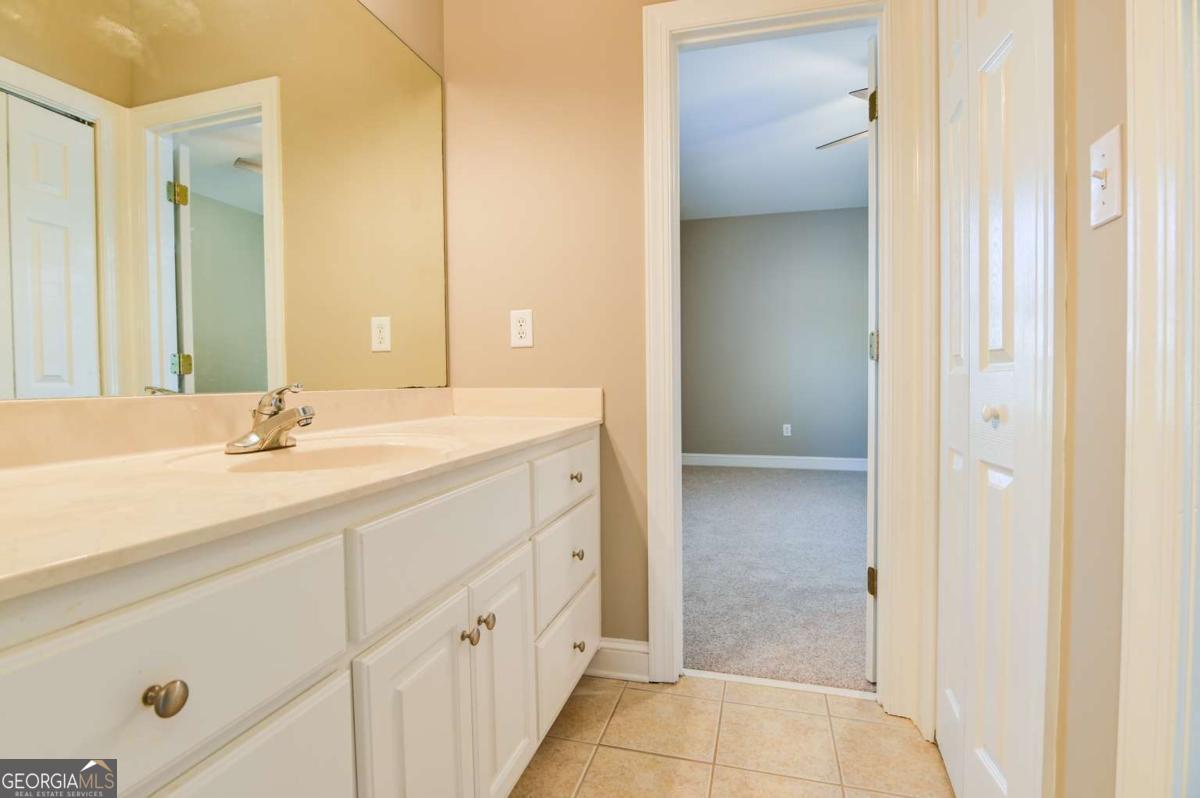 1010 Oaklake Terrace