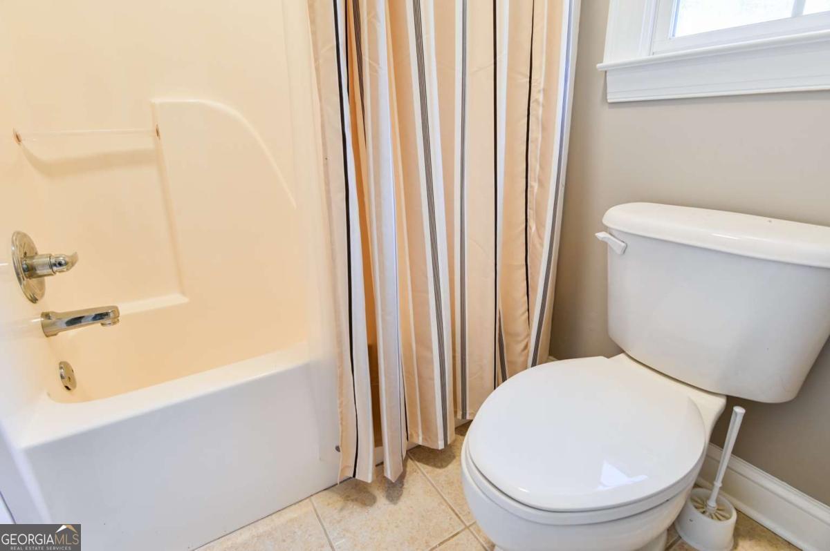 1010 Oaklake Terrace