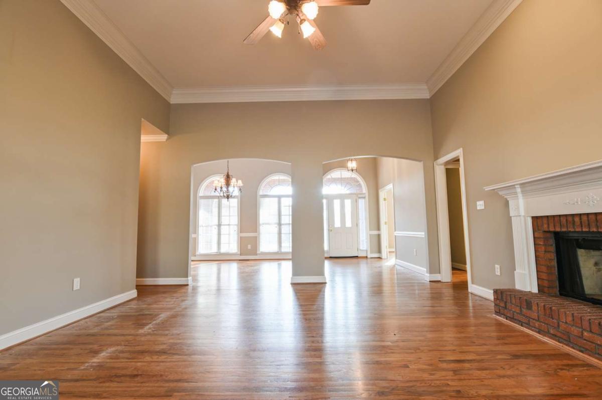 1010 Oaklake Terrace