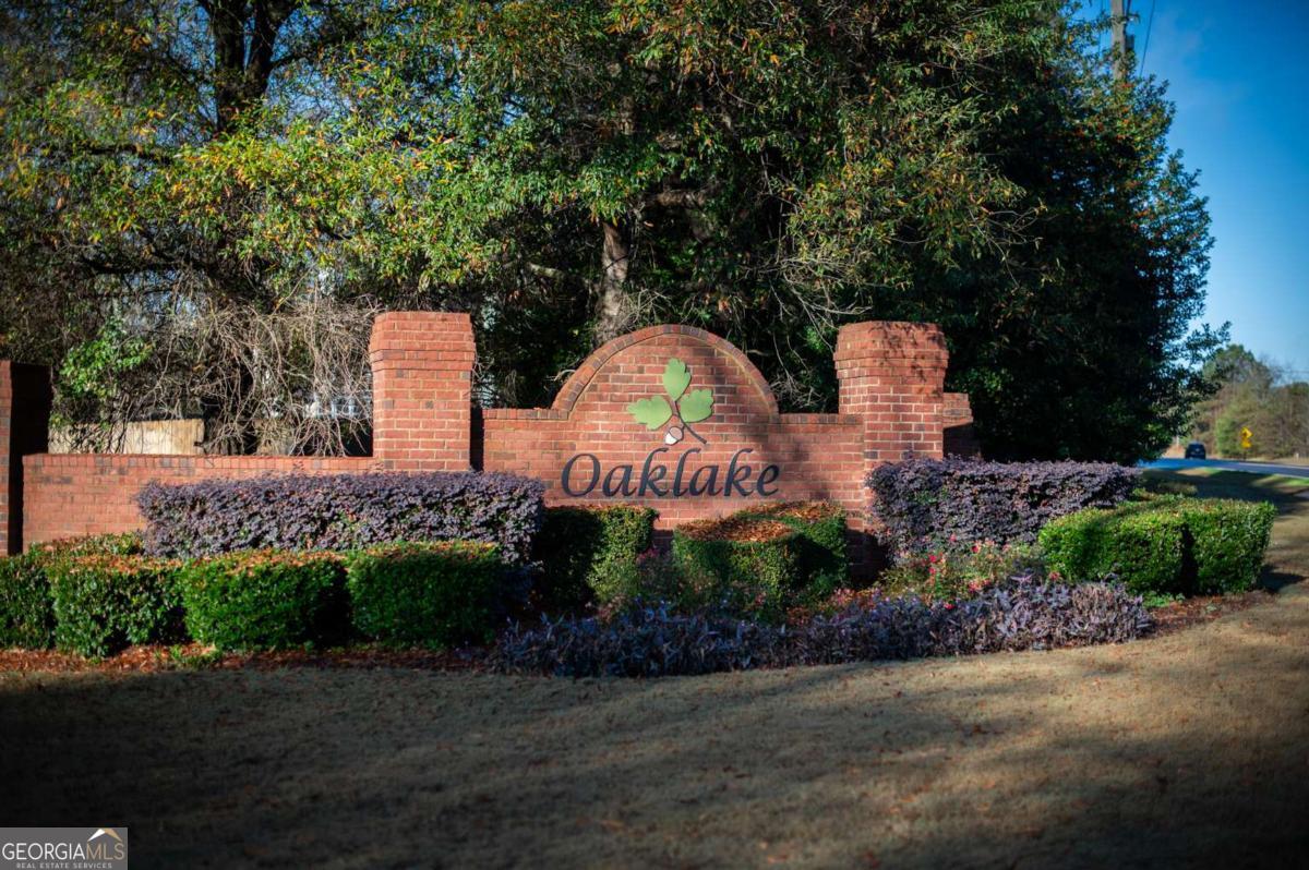 1010 Oaklake Terrace