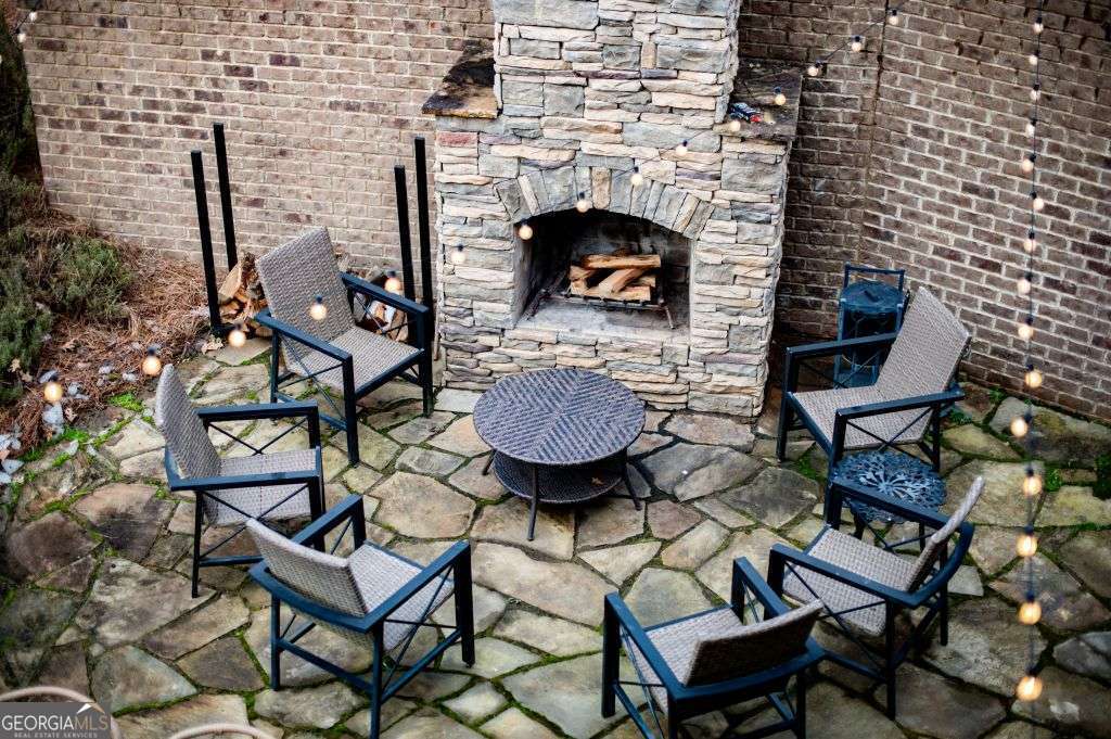 1858 Boulder Ridge Lane