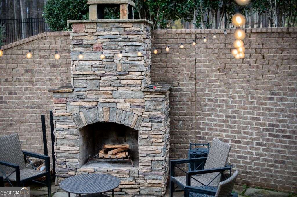 1858 Boulder Ridge Lane