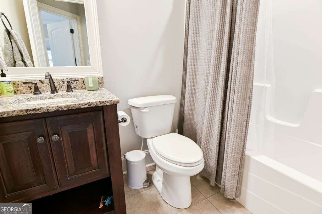 1858 Boulder Ridge Lane