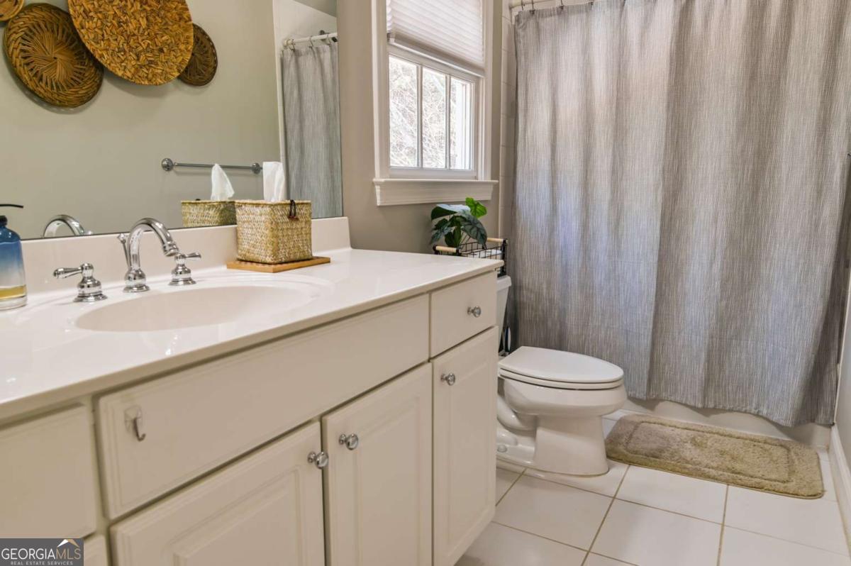 100 Ansonborough Lane