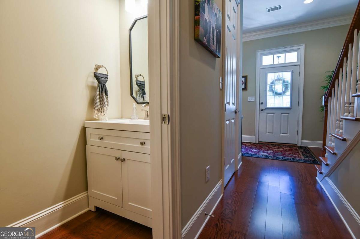 100 Ansonborough Lane