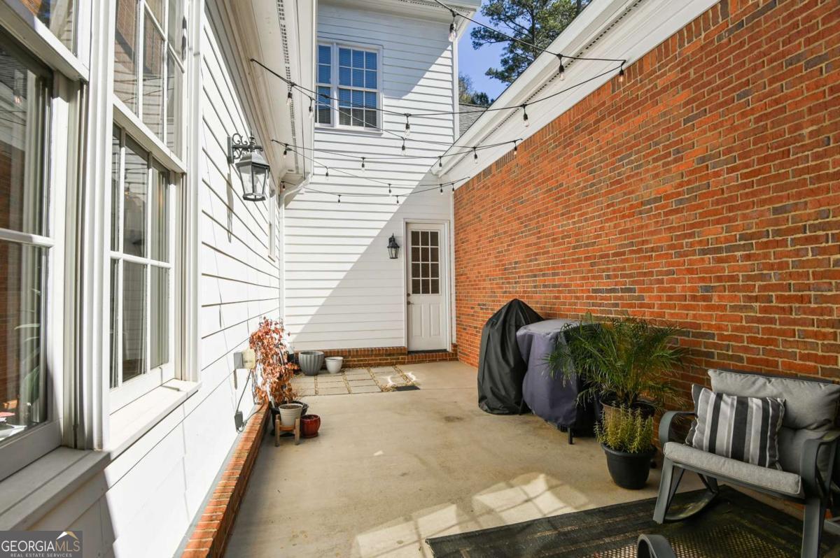 100 Ansonborough Lane