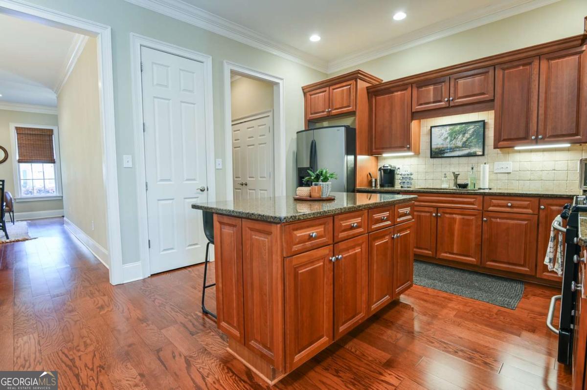 100 Ansonborough Lane