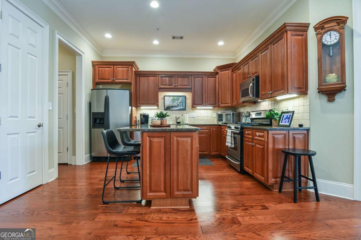 100 Ansonborough Lane