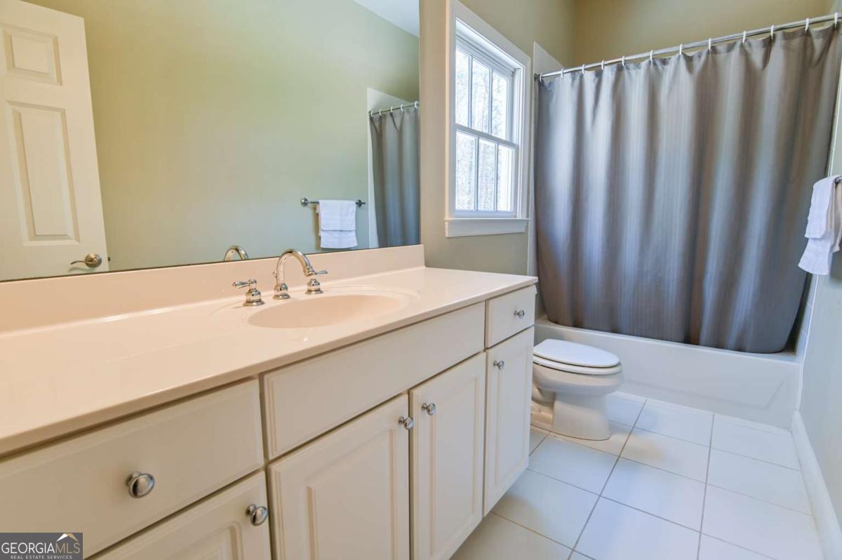 100 Ansonborough Lane