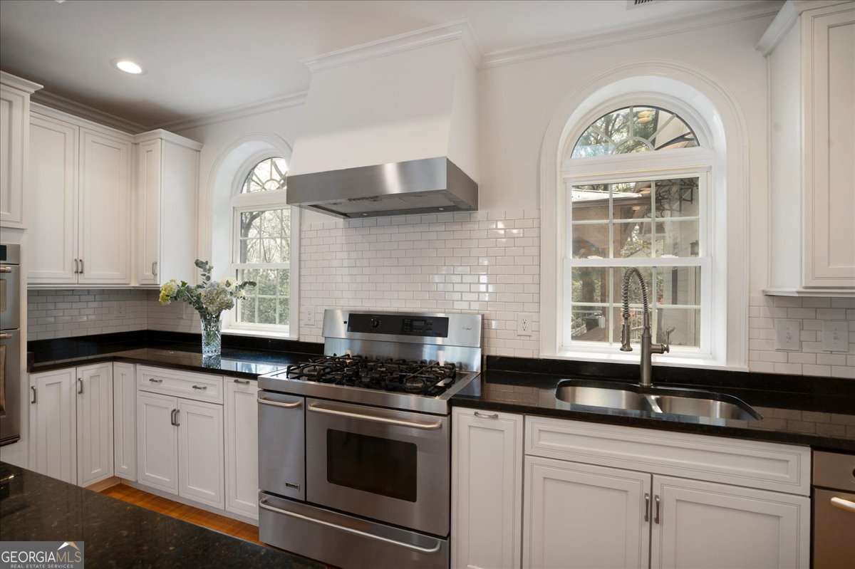 591 Milledge Terrace