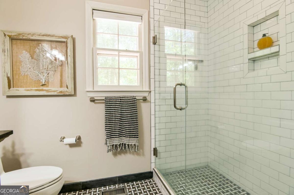 1020 Ferncreek Drive