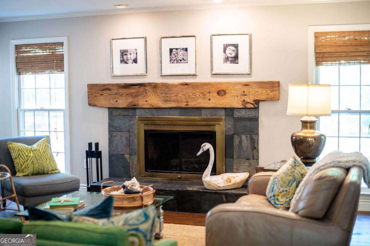 1020 Ferncreek Drive