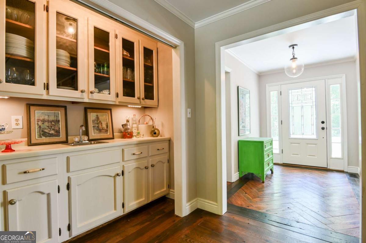 1020 Ferncreek Drive