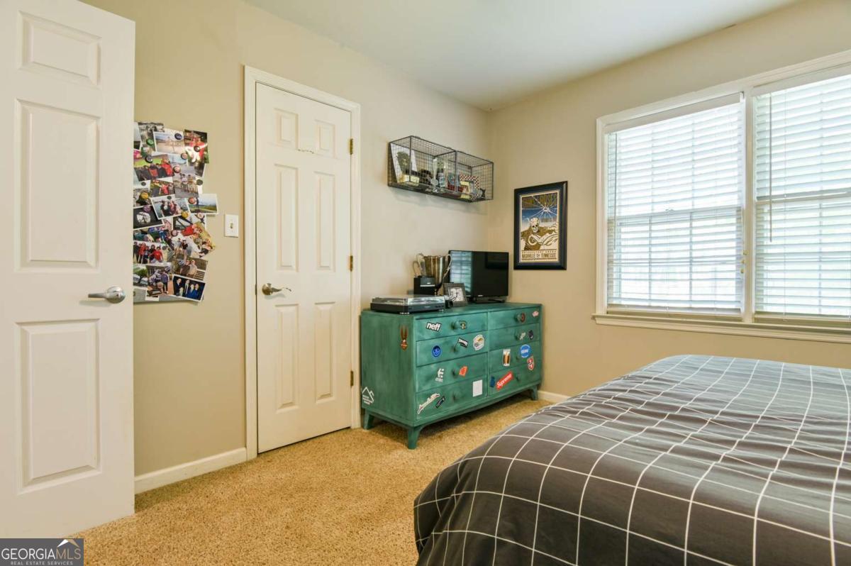 1020 Ferncreek Drive