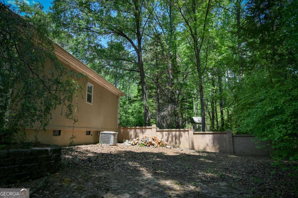 1020 Ferncreek Drive