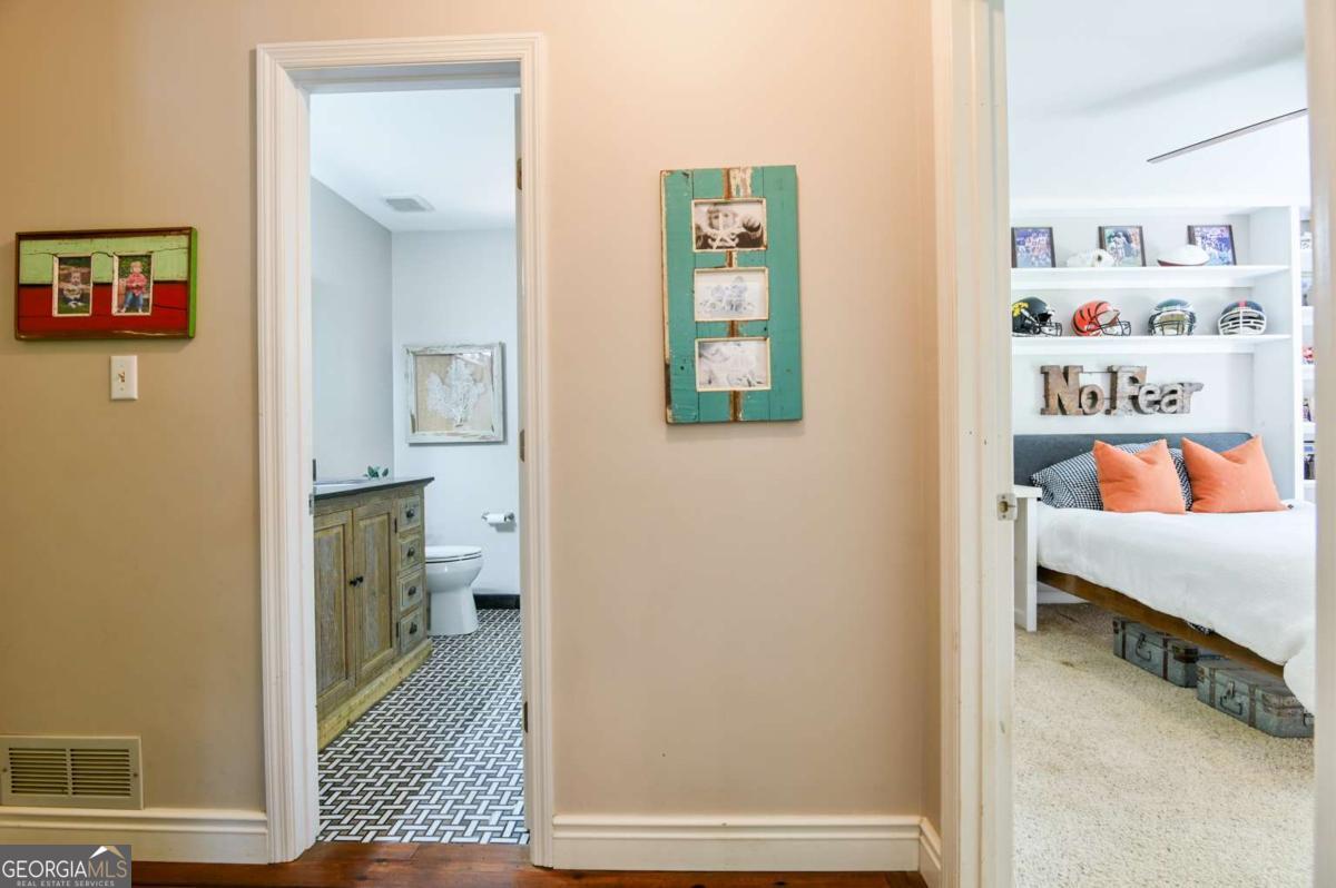 1020 Ferncreek Drive