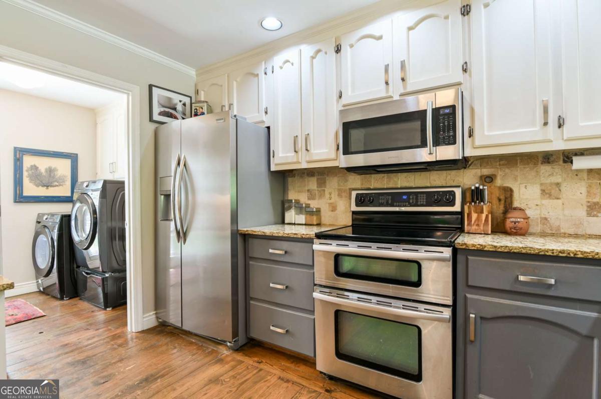 1020 Ferncreek Drive