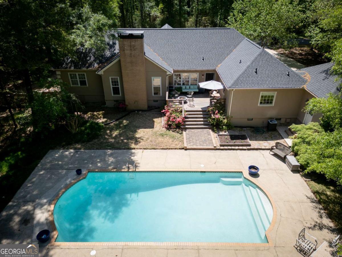 1020 Ferncreek Drive