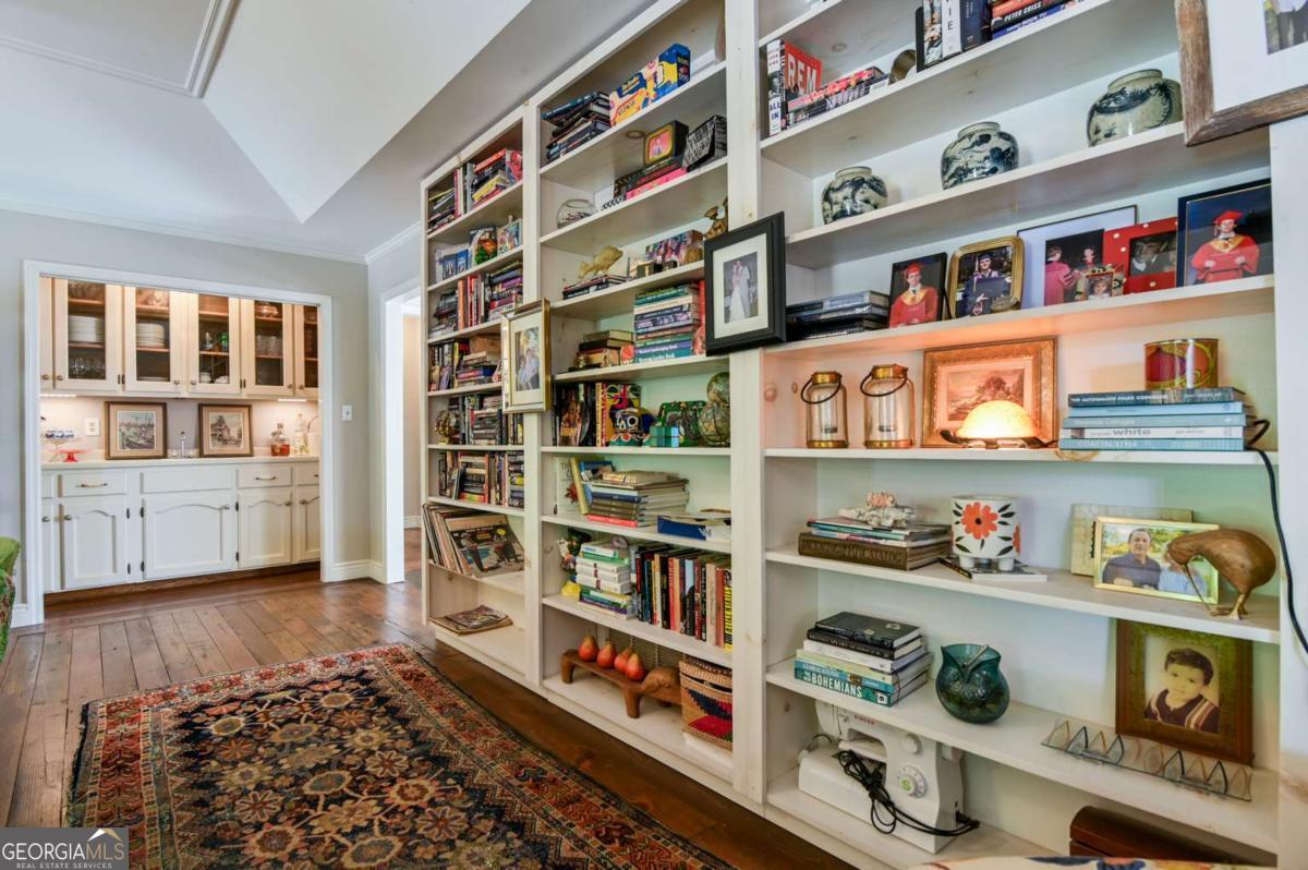 1020 Ferncreek Drive