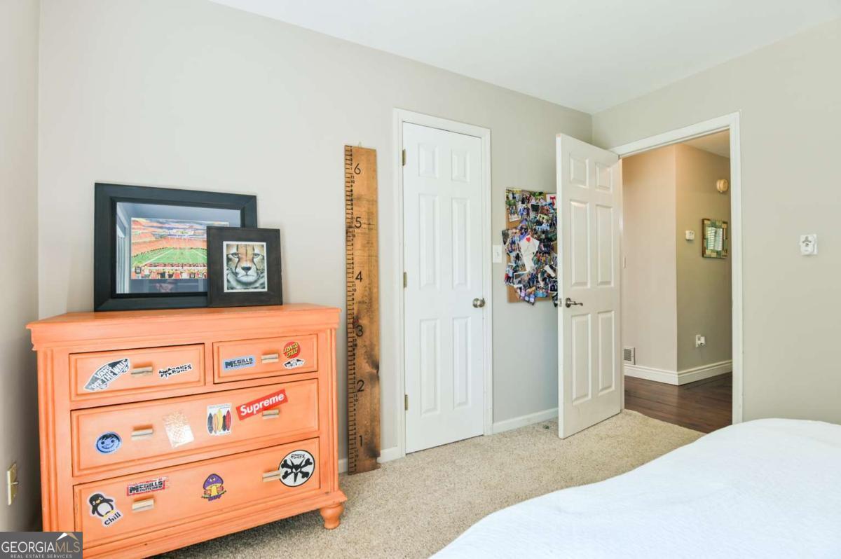 1020 Ferncreek Drive