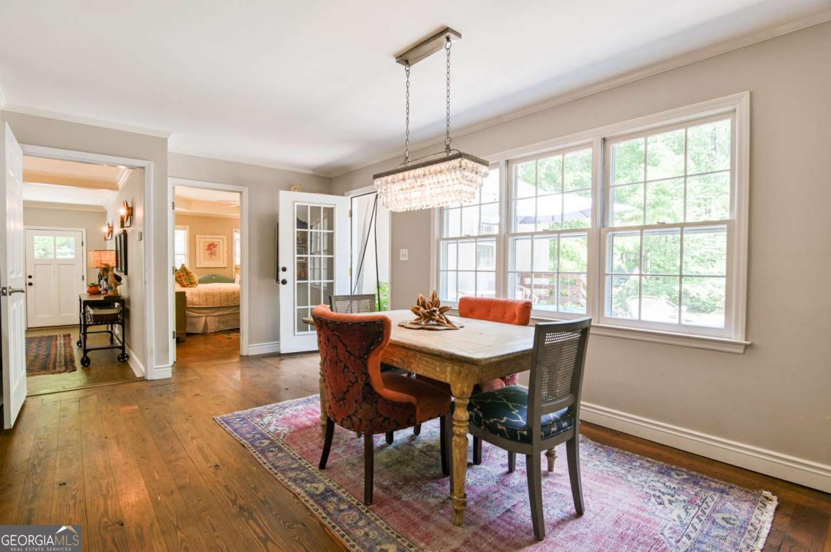 1020 Ferncreek Drive