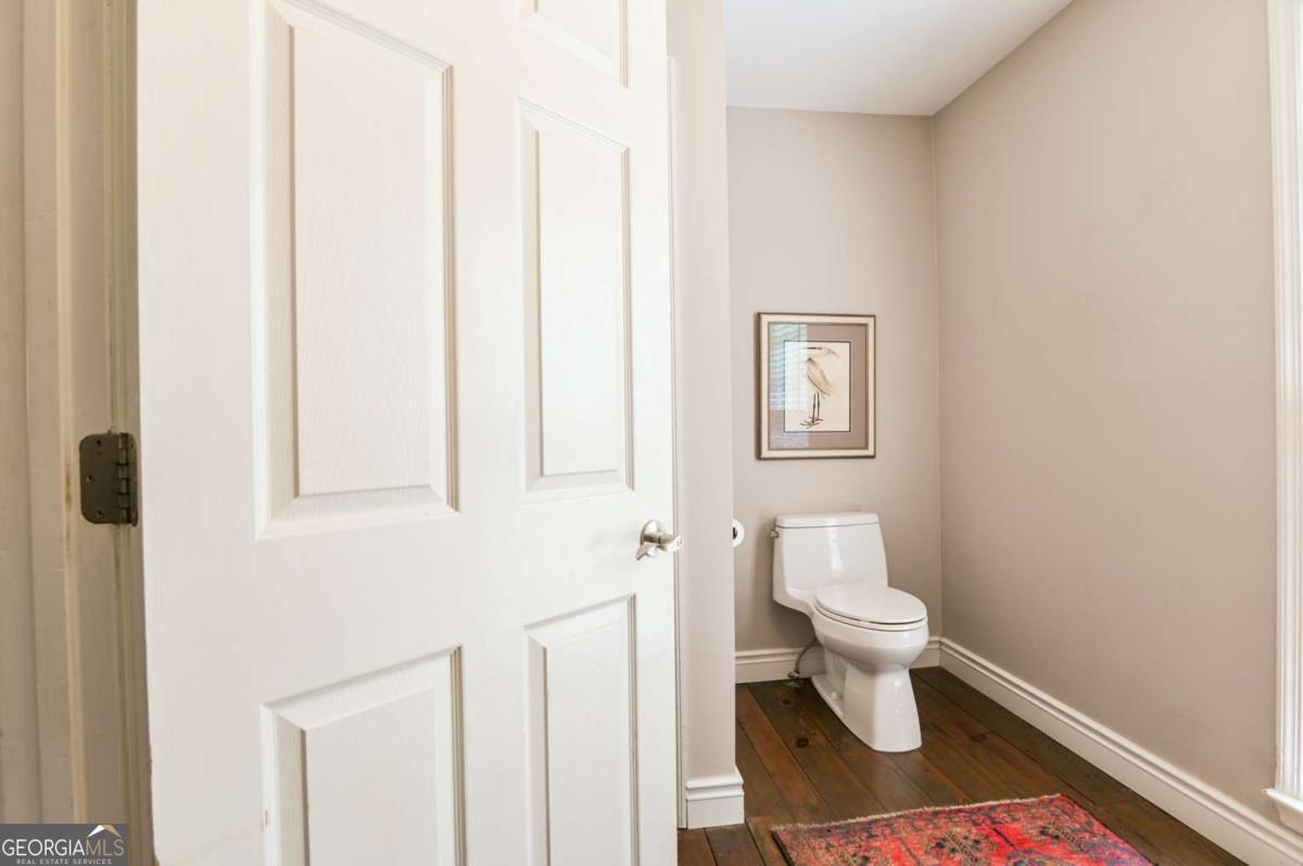 1020 Ferncreek Drive