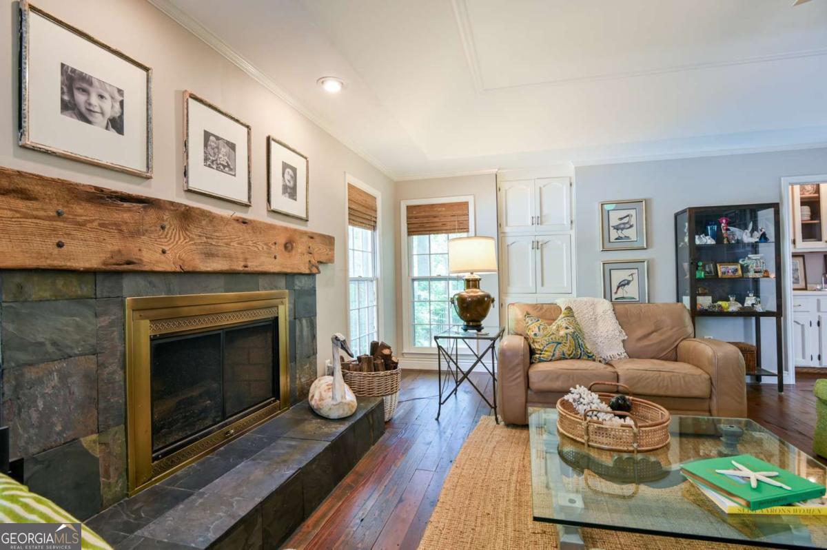 1020 Ferncreek Drive