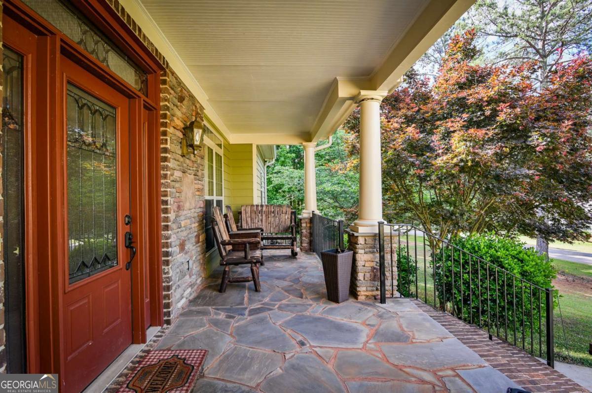 283 Creekside Drive