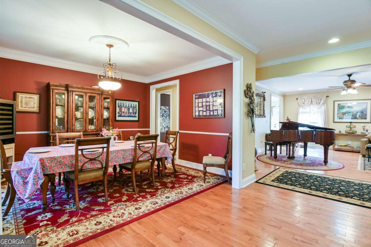 283 Creekside Drive