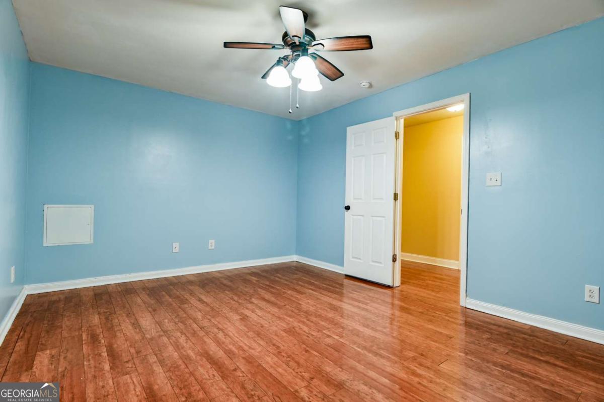 283 Creekside Drive