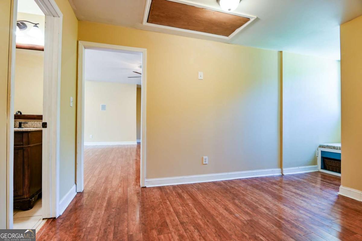 283 Creekside Drive