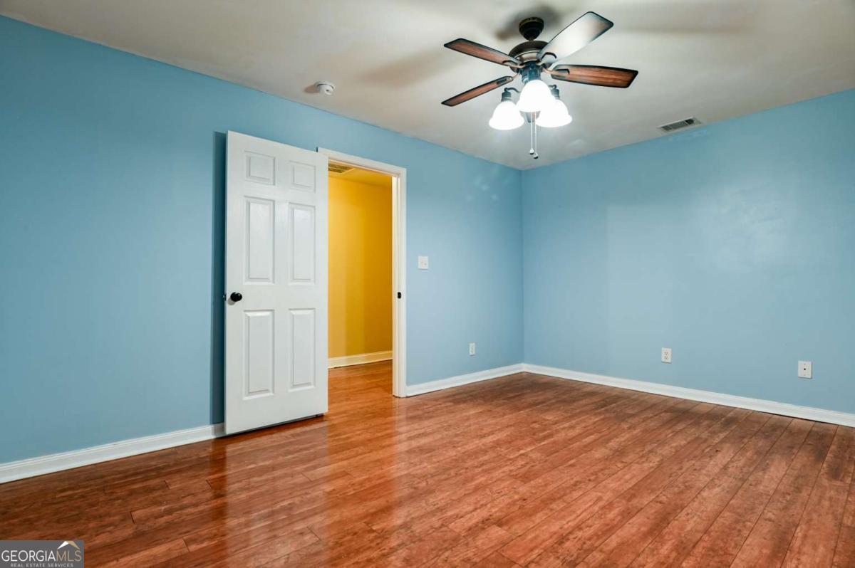 283 Creekside Drive