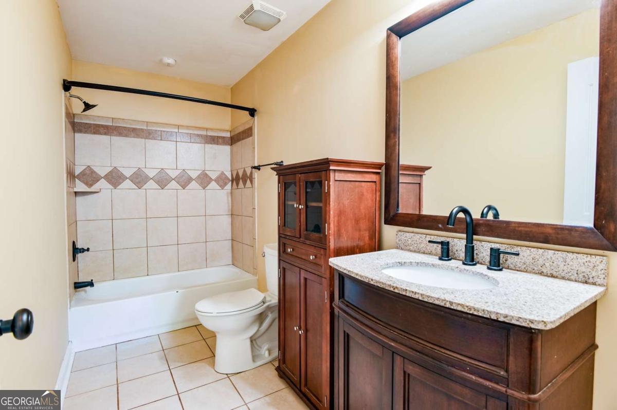 283 Creekside Drive