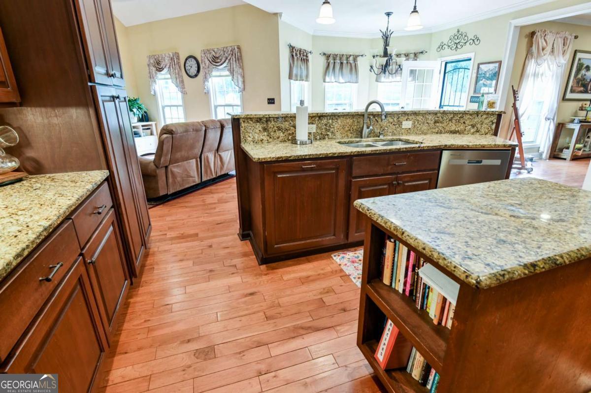 283 Creekside Drive