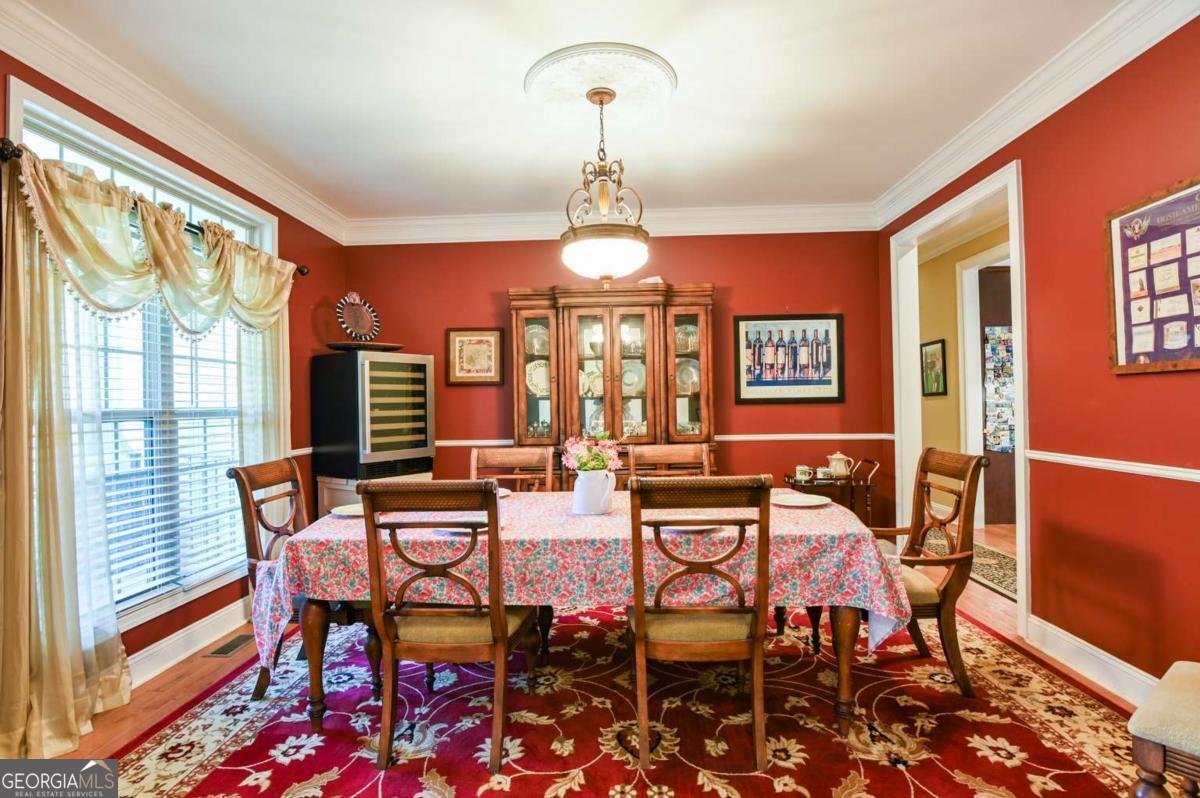 283 Creekside Drive