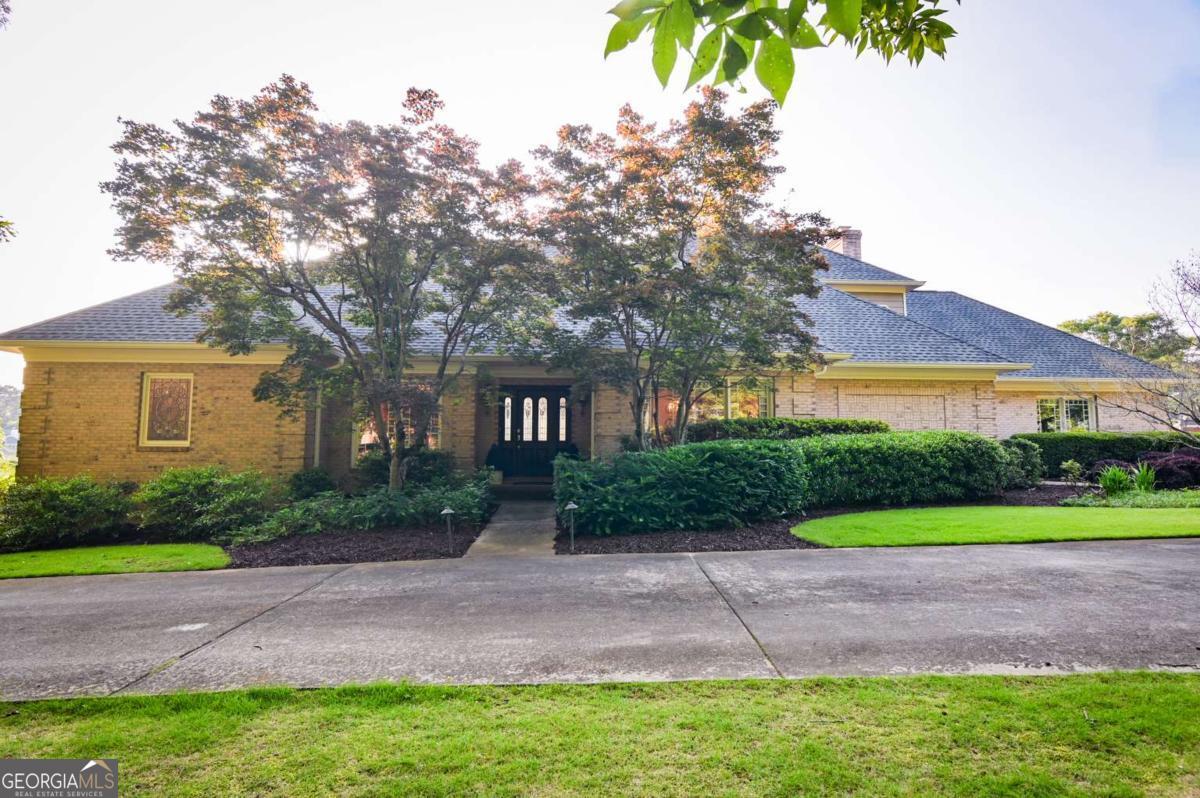 1010 Forrest Hills Point