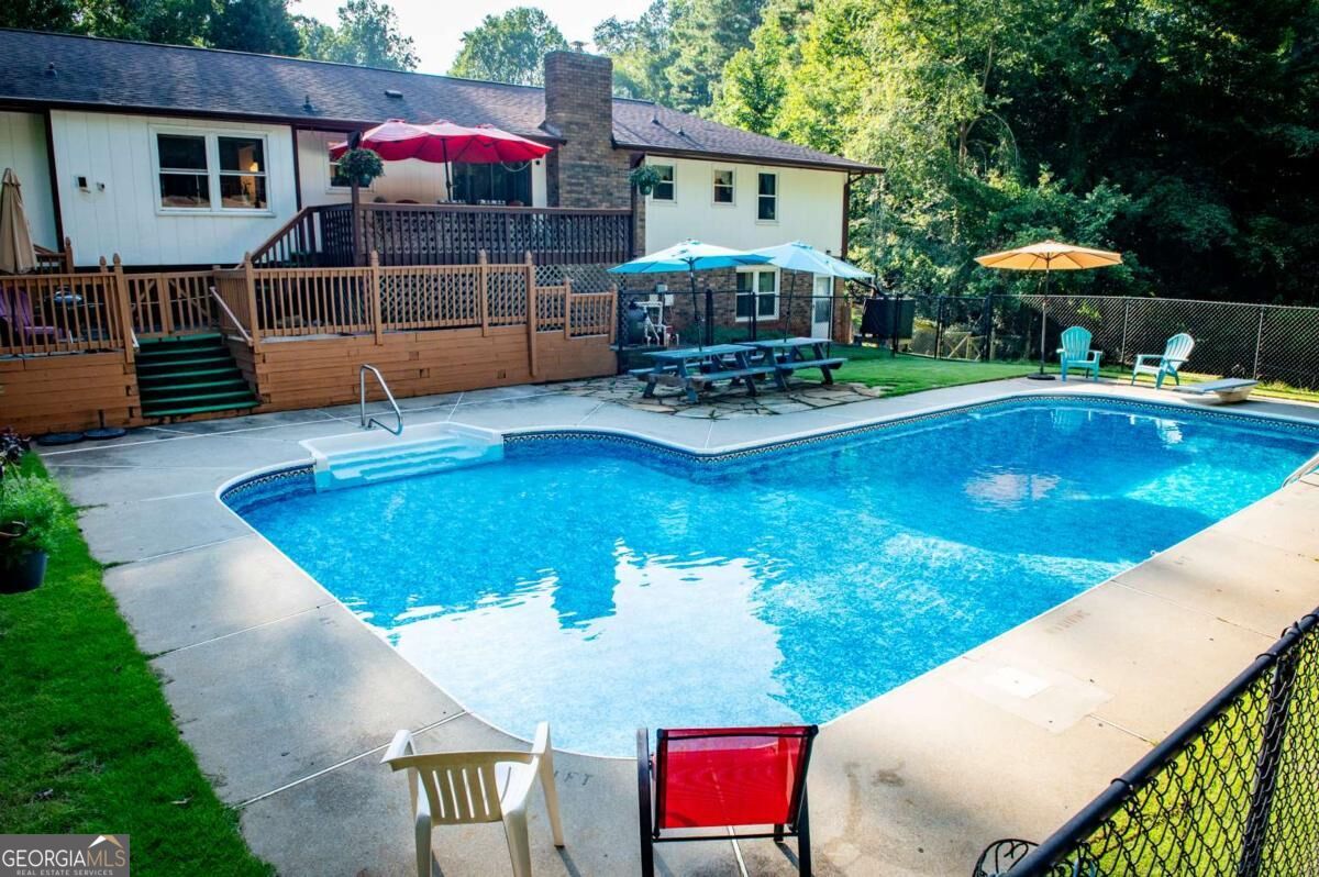 104 Goddard Road
