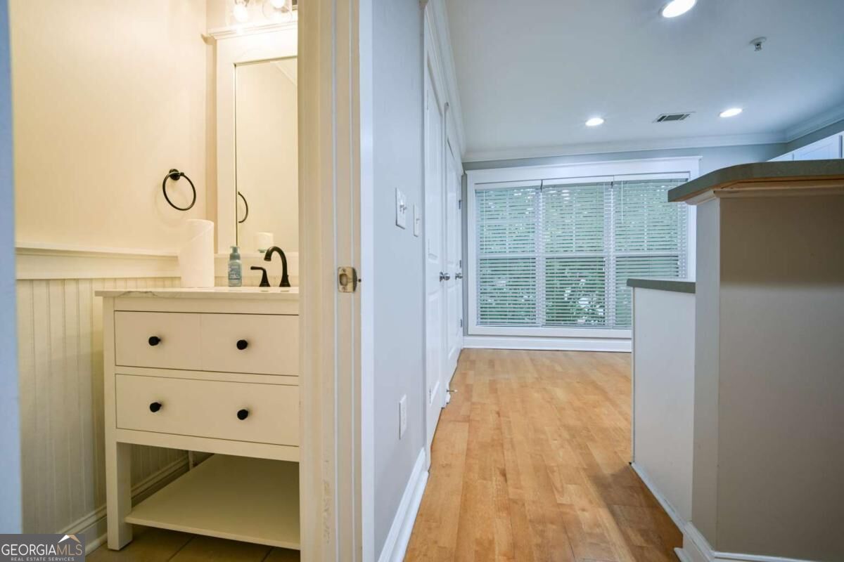 1035 Barnett Shoals Road # 131