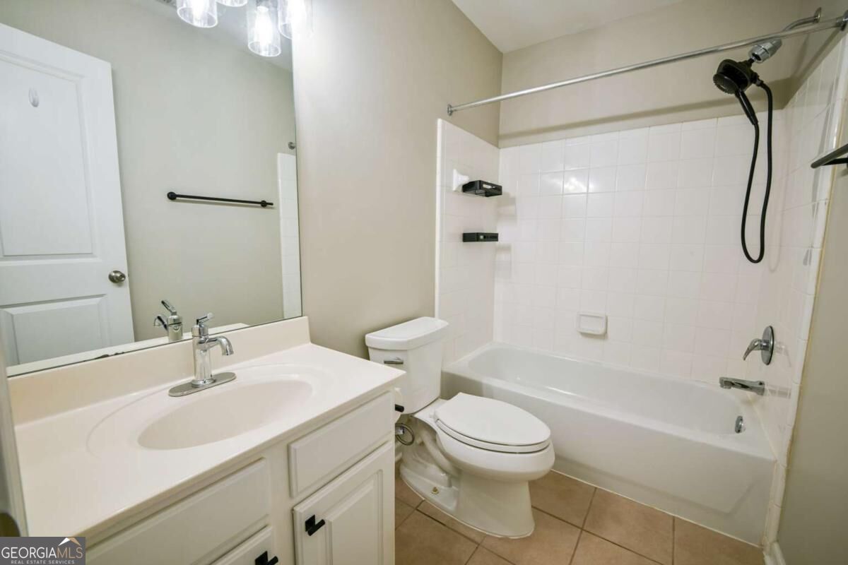 1035 Barnett Shoals Road # 131