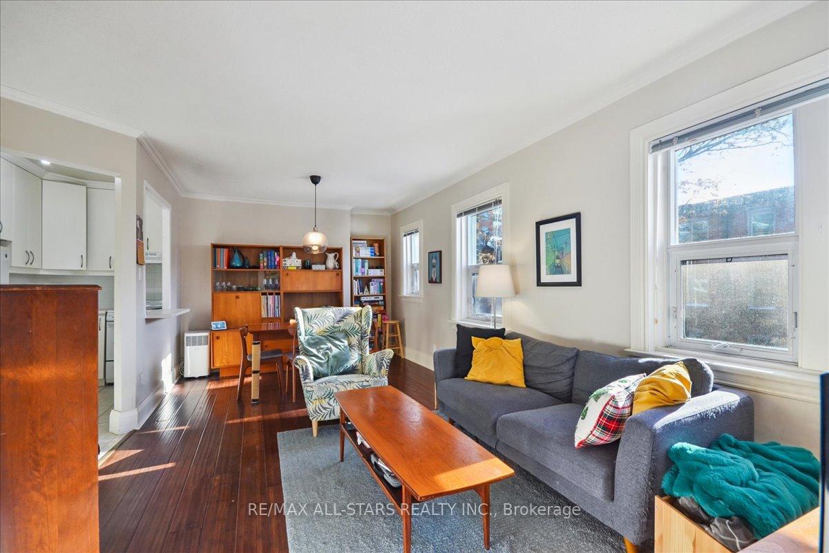 114 Vaughan Road 307