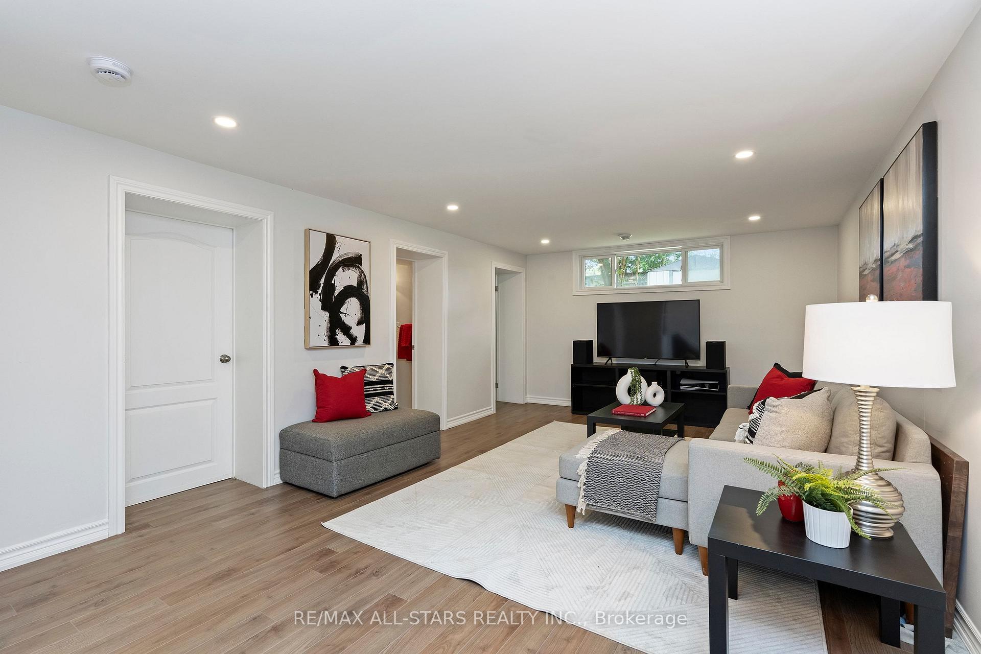 11 Penzance Drive, Toronto