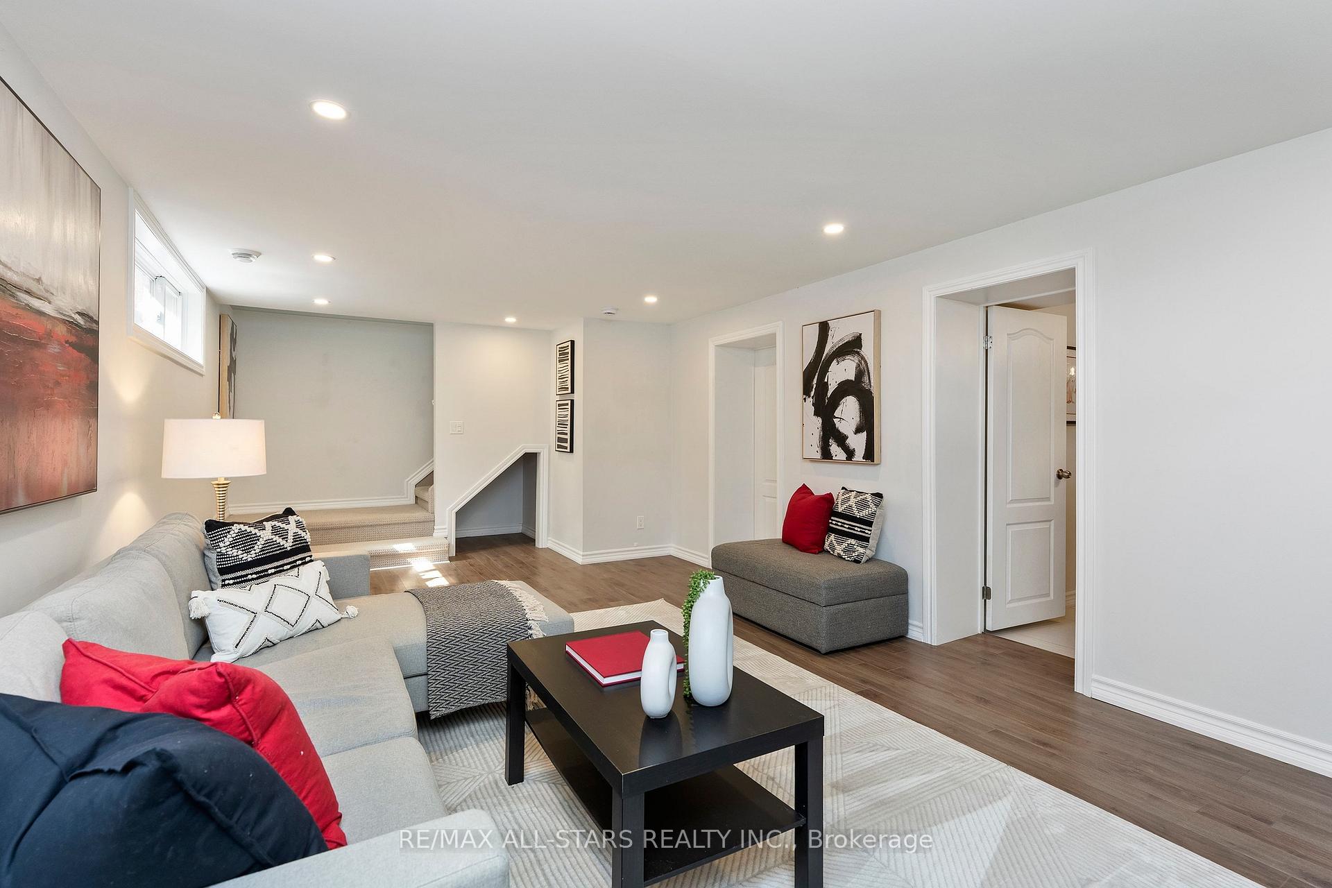 11 Penzance Drive, Toronto