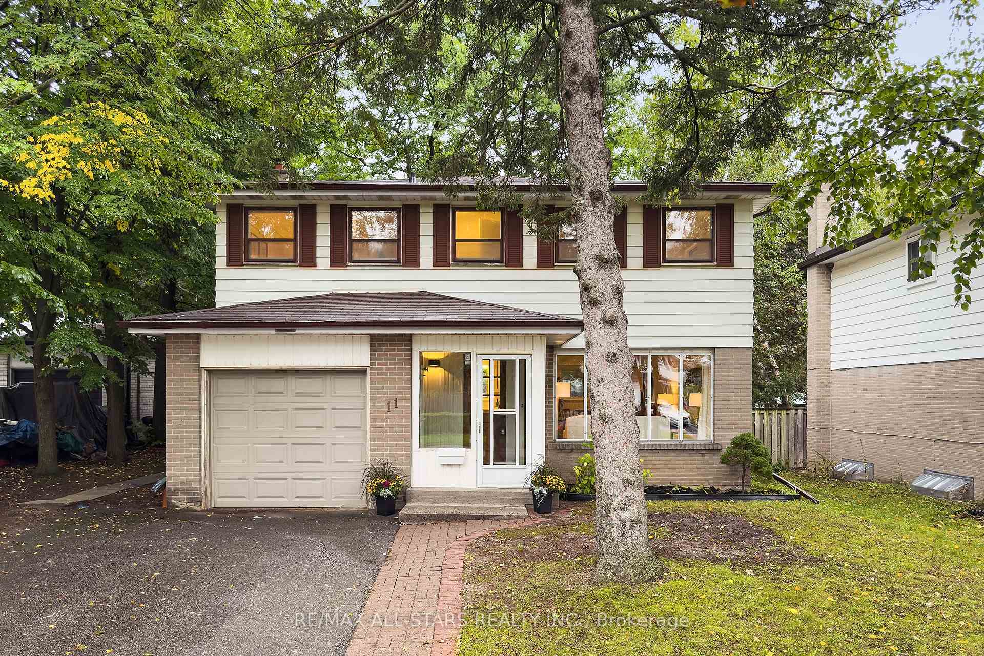 11 Gillbank Crescent, Toronto