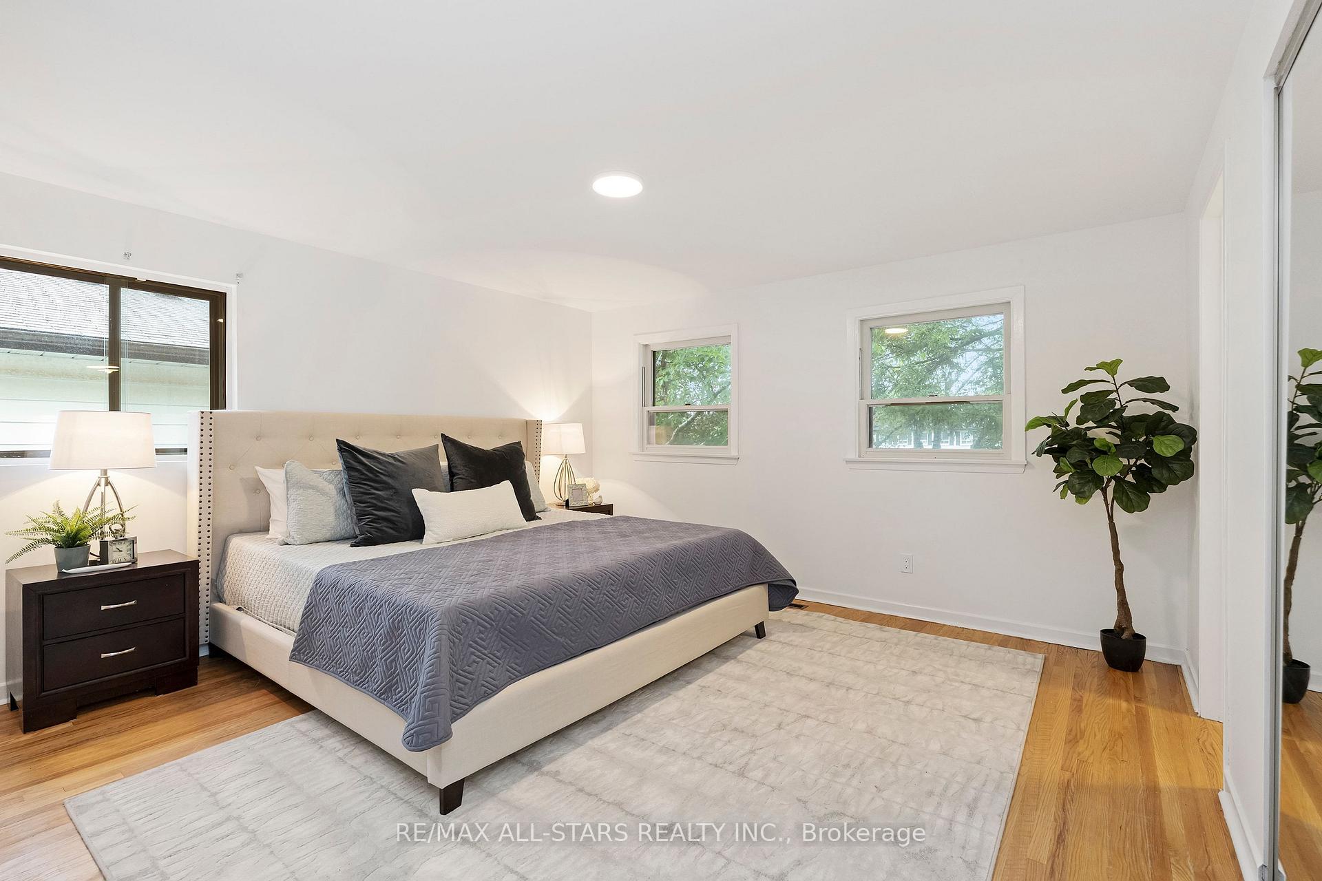 11 Gillbank Crescent, Toronto