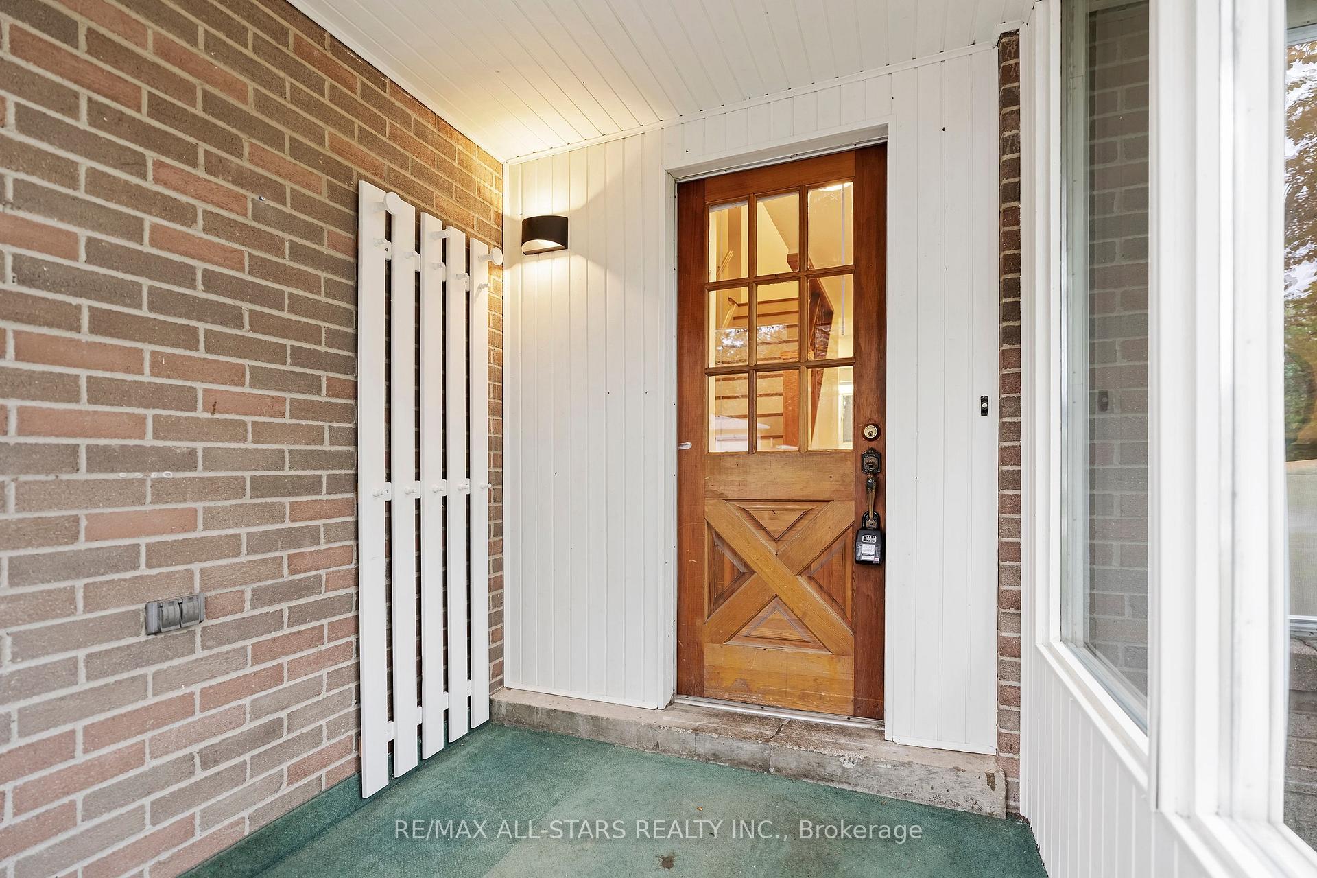 11 Gillbank Crescent, Toronto