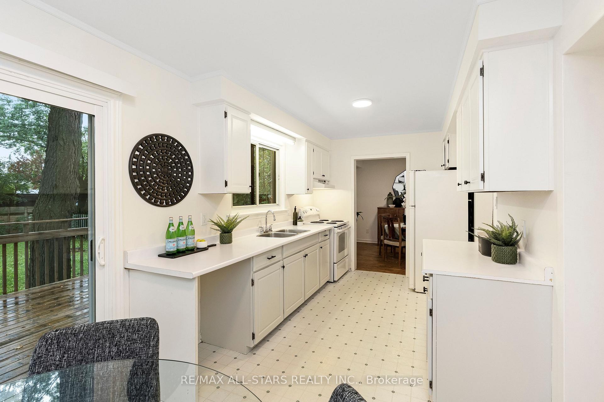 11 Gillbank Crescent, Toronto