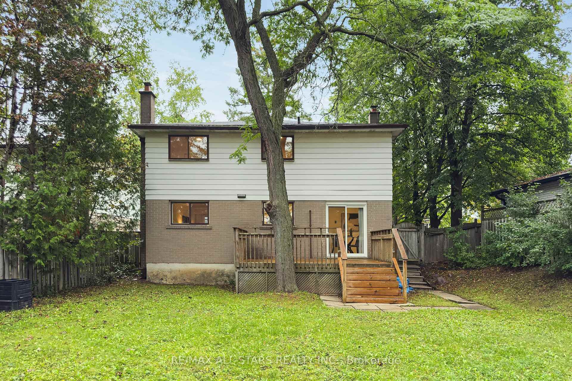 11 Gillbank Crescent, Toronto