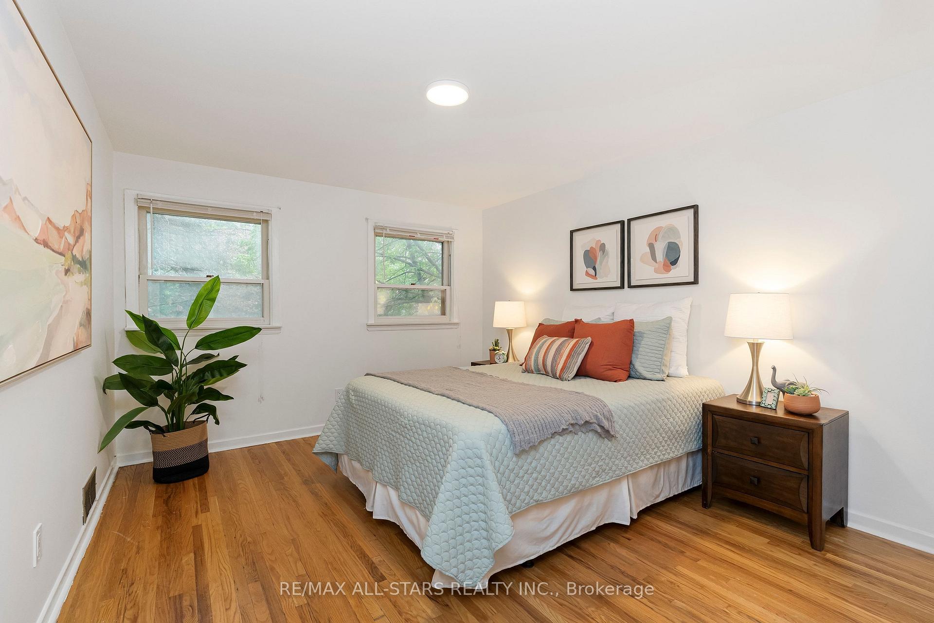 11 Gillbank Crescent, Toronto